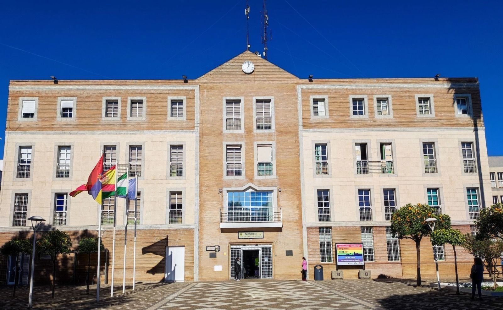 Policía Local de Los Palacios, inspección de trabajo obliga al Ayuntamiento de los Palacios y Villafranca a entregar el uniforme reglamentario - SPPME-A
