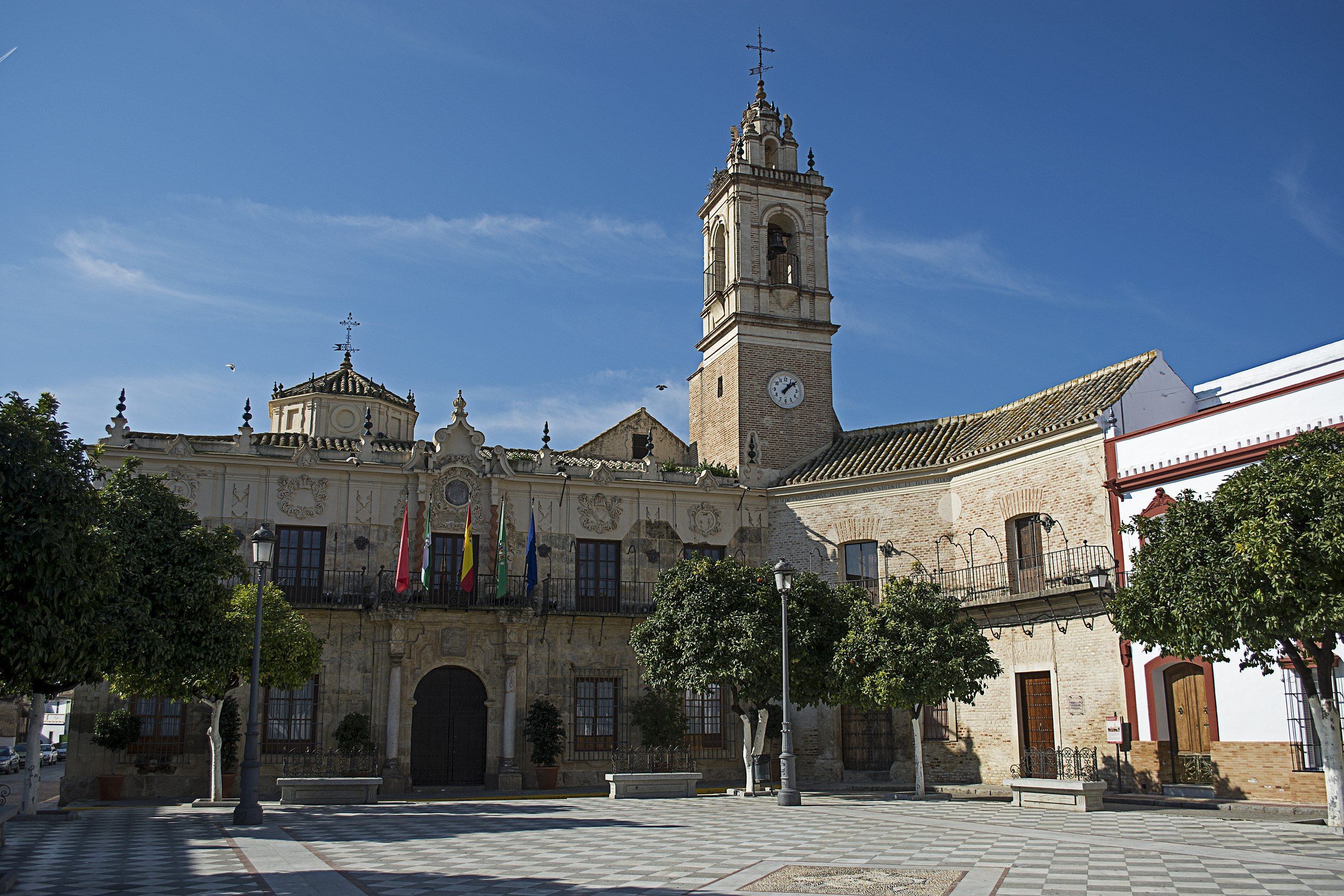 El Ayuntamiento de Lora del Río sustituye a la Policía Local por seguridad privada